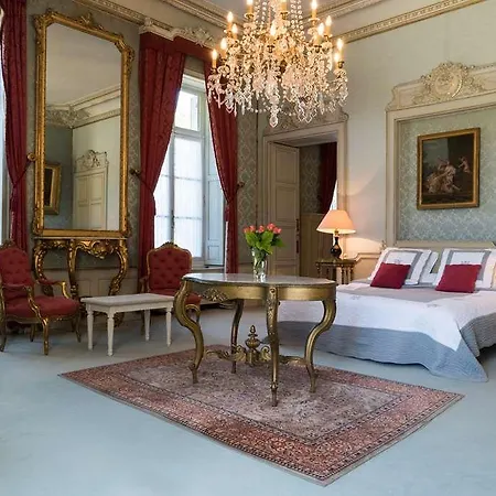 Ogchateau De Hotel *
